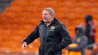 Former Kaizer Chiefs Player Urges Under Fire Coach Stuart Baxter to Forget The Past and Adapt