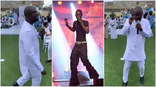 Video: Kurt Okraku Performs Black Sherif's Song as He 'Smells' Victory Ahead of GFA Elections