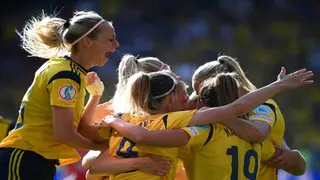 Sweden needed a late winner from substitute Hanna Bennison to close in on a place in the Euro 2022 quarter-finals with a 2-1 win over Switzerland in Sheffield.