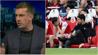 Gary Neville breaks down how lack of leadership cost Arsenal title