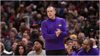 Phoenix Suns set to hire ex-Lakers coach Frank Vogel as new coach