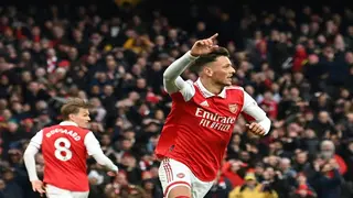 Arsenal face Fulham test, Liverpool target top four