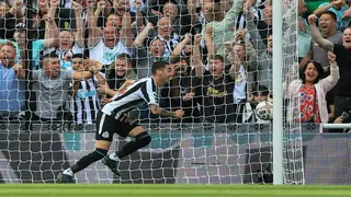 Newcastle beat Tottenham to move into Premier League top four