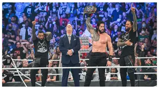 WWE Extreme Rules: No Title Changed Hands As Roman Reigns Retains Belt In Bizarre Fashion