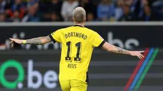 Fuellkrug, Reus special help 10-man Dortmund beat Hoffenheim to go top