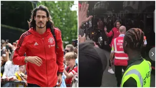 Cavani Caught on Camera Swearing at Fans After Man United Defeat to Crystal Palace on Final EPL Matchday