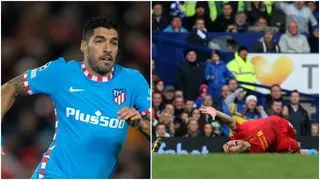 Luis Suarez reportedly thinking of quitting football due to stubborn knee injury
