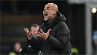 Pep Guardiola spotted berating referee before Manchester City’s comeback vs Luton