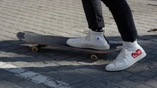 Which are the 10 best skating shoes in the world currently?