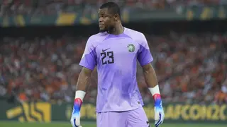 Stanley Nwabali: Super Eagles Goalkeeper Drops Hints on His Chippa Future Amid Kaizer Chiefs Links