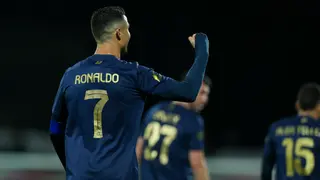 How many goals does Cristiano Ronaldo need to reach 1000 goals after back to back hattricks