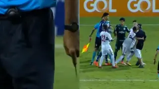 Brazilian U-20 Football Match Interrupted After Knife Is Thrown at Players During Pitch Invasion