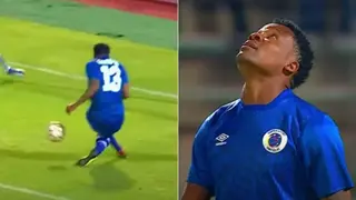 SuperSport United striker Thamsanqa Gabuza's miss against Orlando Pirates stuns football world