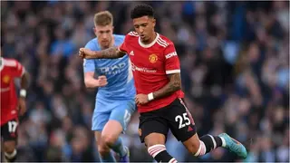 Manchester United Star Apologises to Fans After Abysmal Team Performance in Manchester Derby