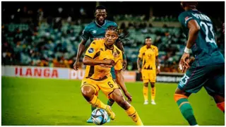 Siyethemba Sithebe: Kaizer Chiefs Take New Decision on South African Midfielder’s Contract Situation