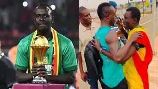 Senegalese football fan in uncontrollable tears after meeting AFCON hero Sadio Mané on the streets of Dakar
