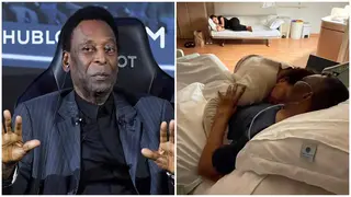 Tension as Pele's family gather, surround him in hospital amid fears, photo