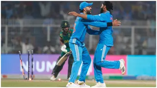 South Africa Bowled Out for Lowest Ever Cricket World Cup Total As Virat Kohli Steers India to Win
