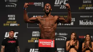 Jon Jones Returns to Challenge for Vacant Heavyweight Crown at UFC 285