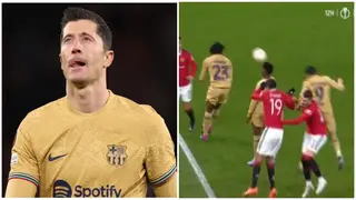 Lewandowski in dressing room bust-up with Barcelona teammate after Man United game