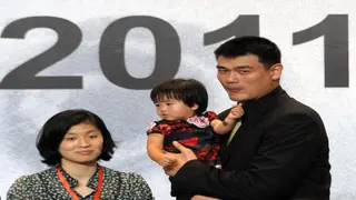 Yao Ming's wife: Height, wingspan, weight, shoe size, parents