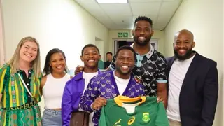 Comedian Kevin Hart And Springbok Captain Siya Kolisi Meet After Show