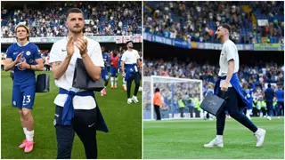 Chelsea’s Mason Mount Leaves Pitch in Tears Ahead of Possible Man United Move