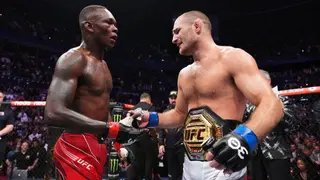 “End of an Era”: Fans React to Israel Adesanya’s Shock Loss to Sean Strickland at UFC 293