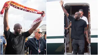 Romelu Lukaku Gets Warm Welcome in Rome Ahead of Reuniting With Mourinho, Video