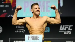 Dricus Du Plessis Defeats Derek Brunson in Hard Hitting Middleweight Bout at UFC 285