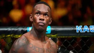 Israel Adesanya fires strong warning at fellow African middleweight after defeating Alex Pereira at UFC 287