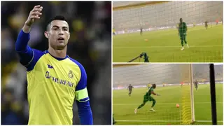 Fan had to alert Al Nassr goalkeeper about a backpass during Al Taawoun clash