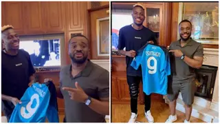 Osimhen Pays a Surprise Visit to Actor Uchemba Williams, Presents Him Adorable Gift in Viral Video