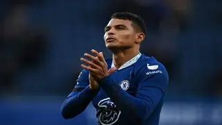 Thiago Silva extends Chelsea contract to 2024