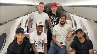 Liverpool star posts photo of 6 Premier League Brazilians flying back to England