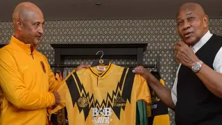 Kaizer Chiefs Retire No. 20 Jersey in Honour of Club Legend Howard 'The Rock' Freese