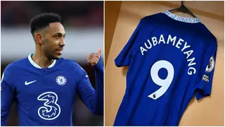 Aubameyang touched the ball 9 times during Chelsea vs Arsenal derby