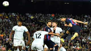 Lewandowski saves drowning Barca in thrilling Inter draw
