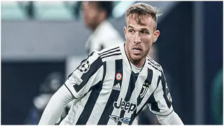 Video of Juventus star Arthur Melo travelling to UK ahead of Liverpool move emerges as transfer deadline nears
