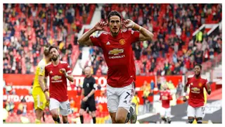 Man United vs Fulham: Cavani scores stunning goal as Red Devils play 1-1