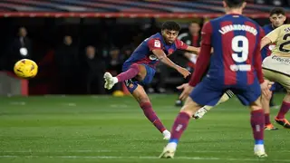 Yamal rescues ragged Barca draw against Granada, Atletico stumble