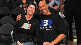 Who is Lavar Ball’s wife, Tina Ball? All the facts and details