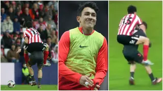 Watch Sunderland player get the most bizarre yellow card for hopping onto opponent's back