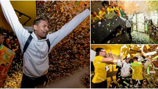 Sebastien Haller Receives Heroic Welcome at Dortmund After Returning as AFCON Winner: Video