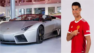 Ronaldo Arrives Man United Training Ground With N90m Lamborghini As Fans Scramble To See Him