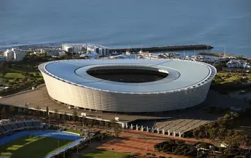 stadiums, spectators, robert marawa, premier soccer league, psl, dstv, conspiracy theory, covid-19, schools, pupils, ventilation, eff, economic freedom fighters, reopen stadiums, cricket, rugby, football, united rugby championship, csa t20 challenge