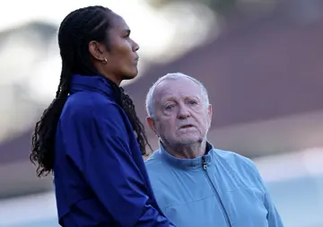 Wendie Renard (L) looks on at a France team training session on Wednesday in Sydney