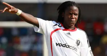 Joseph 'Shakira' Kamwendo playing for Orlando Pirates.