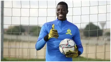 Mamelodi Sundowns goalkeeper Ismail Watenga. Photo: SNL24.