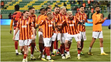 Galatasaray, Fenerbahce, Mauro Icardi, Hakim Ziyech, Lucas Torreira, Turkish Super Cup.